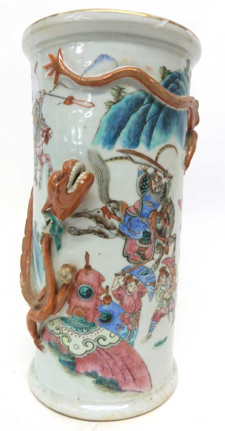 Late 19th century Chinese porcelain vase decorated with warriors with a dragon in relief circling - Image 11 of 12