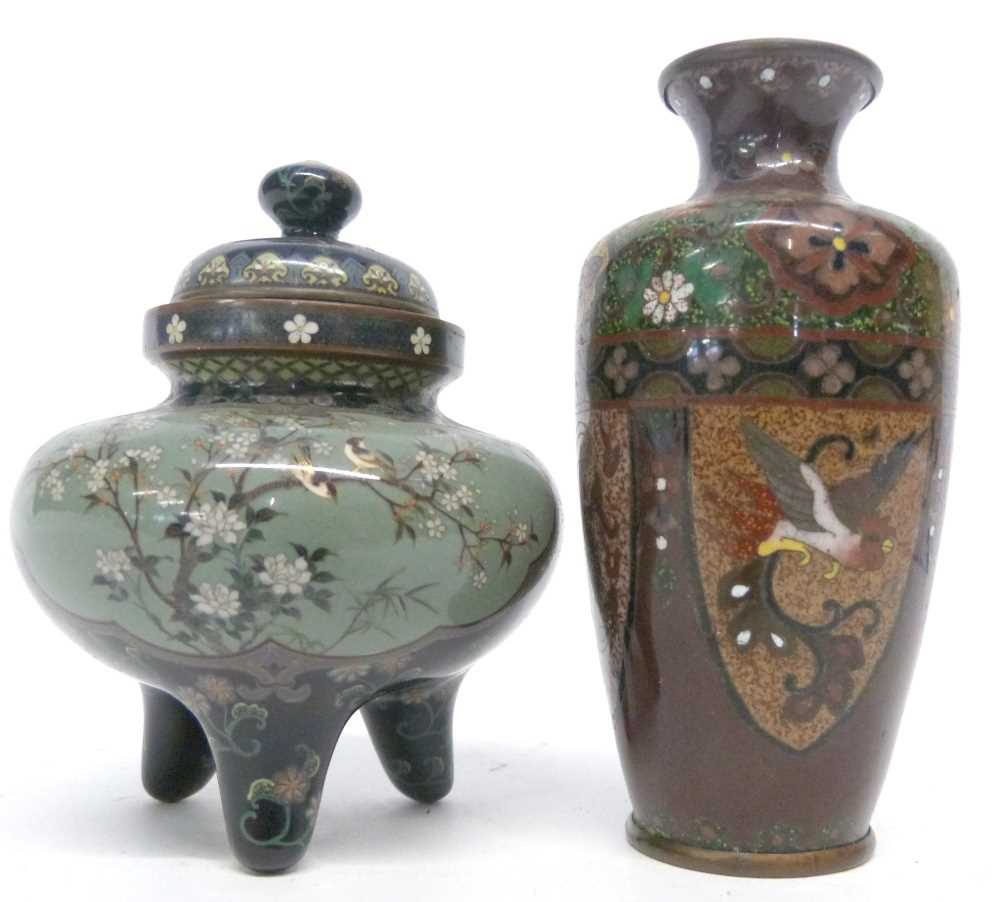 Small Japanese Meiji period cloisonne incense burner with panels of decoration of birds together - Image 9 of 11