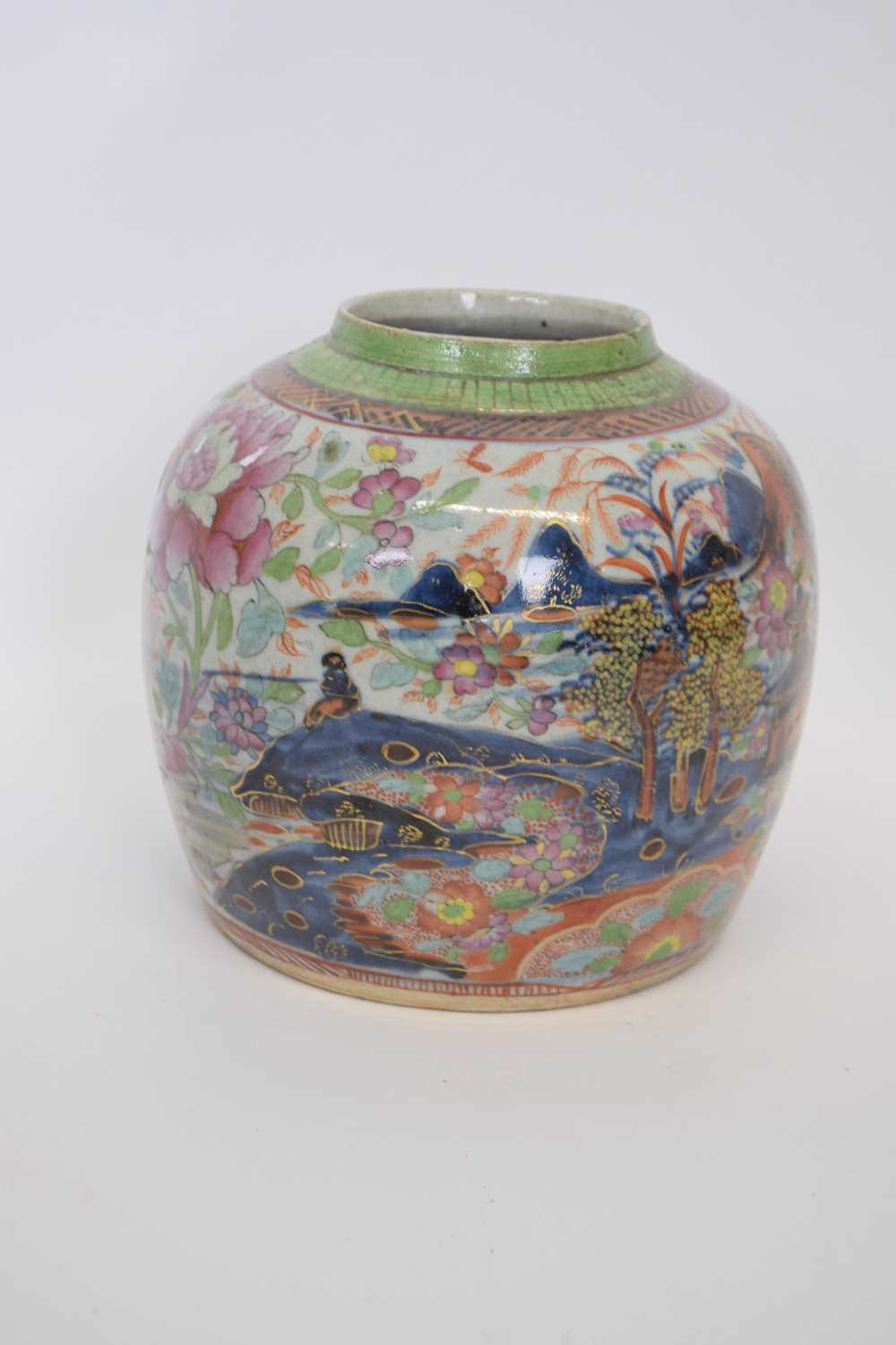 Late 18th/early 19th century Chinese porcelain ginger jar with overglaze European decoration