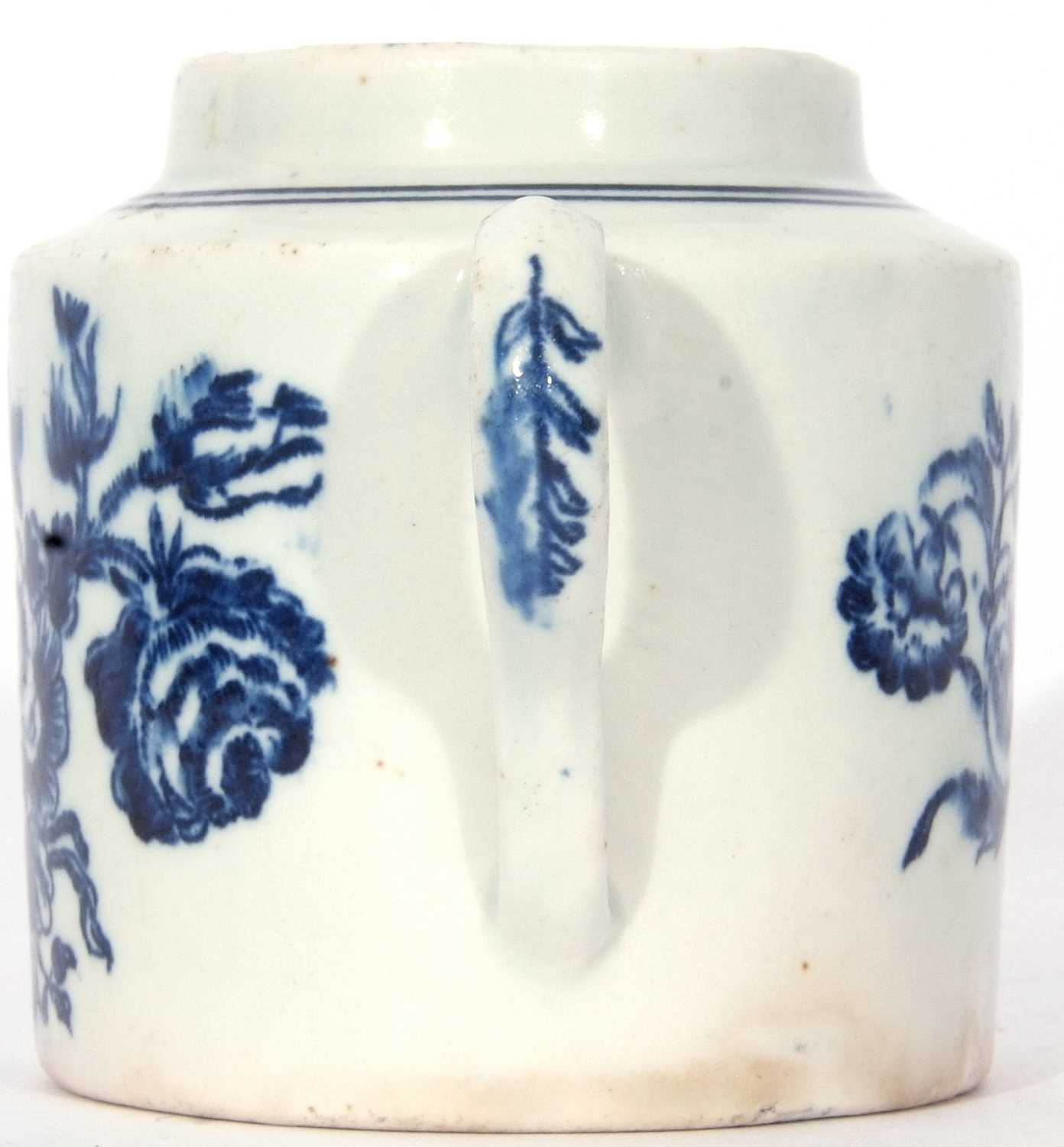 Rare Lowestoft Porcelain Mustard Pot c.1775 with ear shaped handle decorated with a Worcester - Image 5 of 8