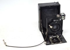 ERNERMANN HEAG OF DRESDEN, DRGM SER.II FOLDING CAMERA