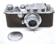 A RARE LEICA 111 RANGEFINDER CAMERA (SERIAL NO: 116818 ON BACK)