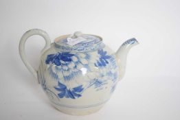 20th century Japanese porcelain tea pot