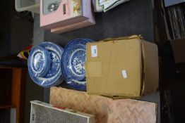 QUANTITY OF CHURCHILL BLUE AND WHITE DINNER WARES PLUS OTHER ITEMS