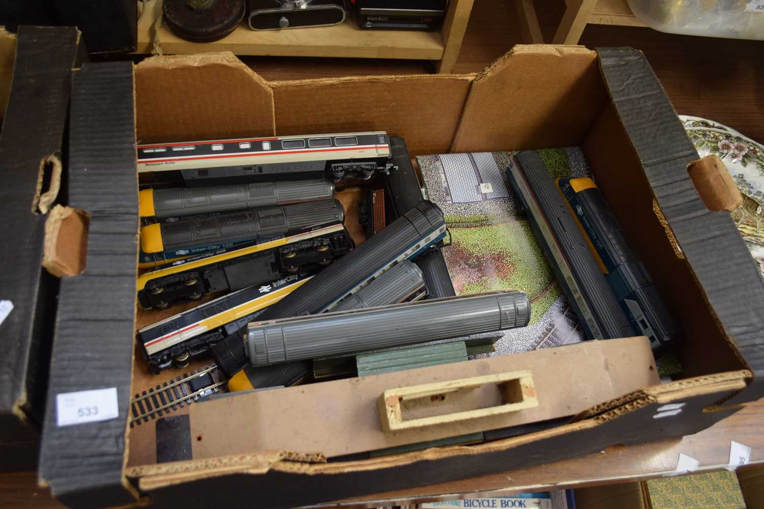 BOX CONTAINING VARIOUS PLASTIC MODEL RAILWAY ROLLING STOCK TO INCLUDE HORNBY, LIMA, AND OTHERS