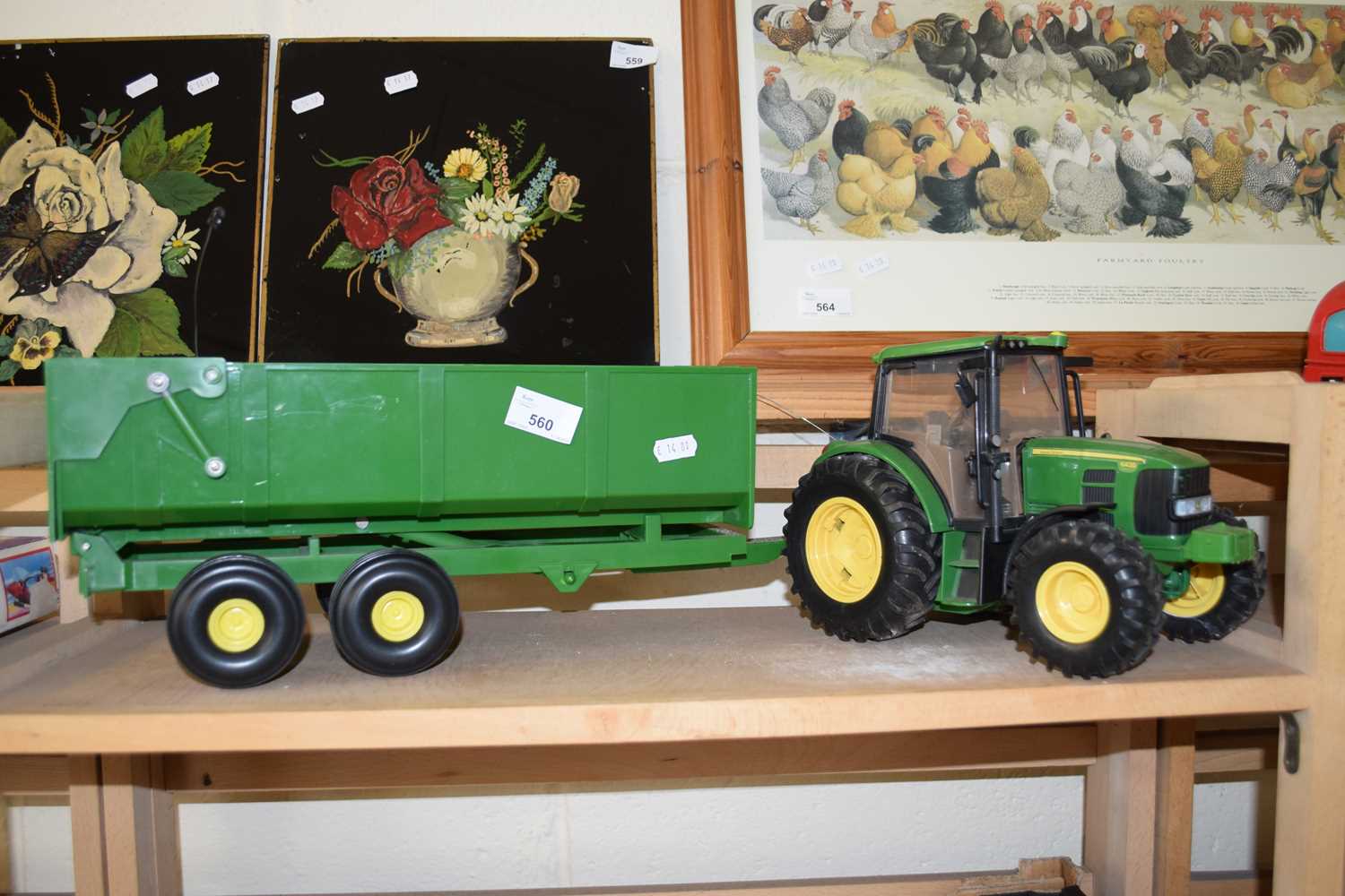 TOY JOHN DEERE TRACTOR AND TRAILER