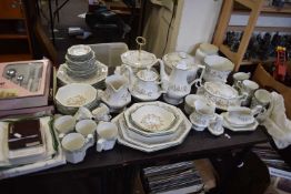 LARGE QUANTITY OF ETERNAL BEAU TEA, COFFEE AND DINNER WARES TO INCLUDE CASED CUTLERY BY VINERS AND