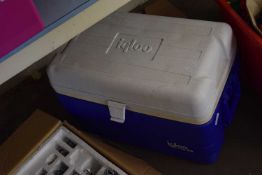 IGLOO COOLBOX