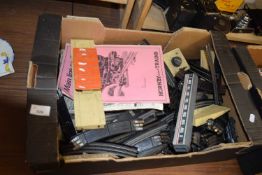 BOX CONTAINING 'TRIX' TWIN RAILWAY TRACK, VARIOUS ACCESSORIES, MODEL RAILWAY BOOKLETS ETC