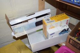 MIXED LOT COMPRISING KODAK DIGITAL CAMERA, A DAB RADIO AND A SAMSUNG DIGITAL MUSIC PLAYER (3)