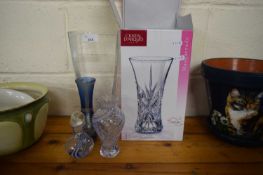 MIXED LOT OF VARIOUS CRYSTAL GLASS VASES AND OTHERS PLUS FURTHER COVERED SCENT BOTTLE