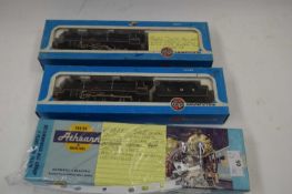 00 GAUGE MODEL RAILWAY, AIRFIX 'ROYAL SCOT' FUSILIER LOCOMOTIVE, LMS LIVERY WITH TENDERS, TOGETHER