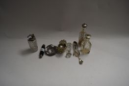 MIXED LOT : GREEN GLASS DOUBLE ENDED SCENT BOTTLE, VARIOUS CONDIMENT POTS ETC