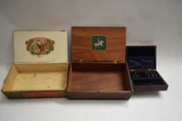 MIXED LOT : CIGAR BOX AND TWO FURTHER SMALL WOODEN CASES