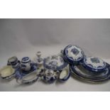 QUANTITY OF VARIOUS BLUE AND WHITE DINNER WARES