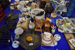 LARGE MIXED LOT VARIOUS CERAMICS, WOODEN BOOK ENDS, CHAMBER POTS, LARGE MODEL HORSE, DRINKING