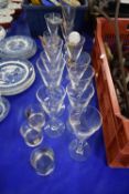 MIXED LOT : VARIOUS DRINKING GLASSES ETC