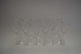 SET OF 12 MODERN CLEAR GLASS WINES