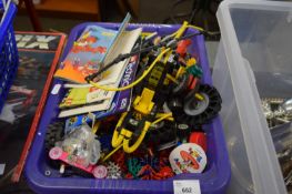 PLASTIC BOX CONTAINING QUANTITY OF TOYS, LEGO ETC