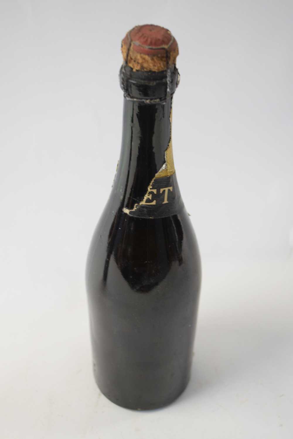 Bottle of Champagne Moet & Chandon 1947 75cl - Image 3 of 3