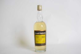 Yellow Chartreuse, 24 fl oz, 75º proof, 1 bottle