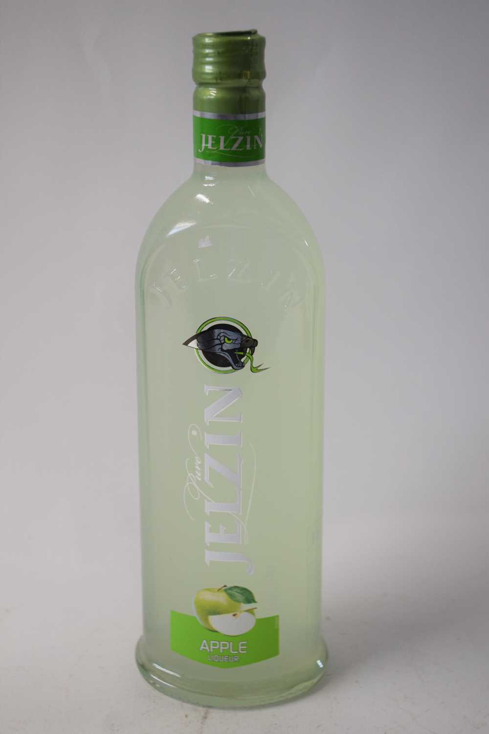Jelzin Liqueur Apple, 1 bottle