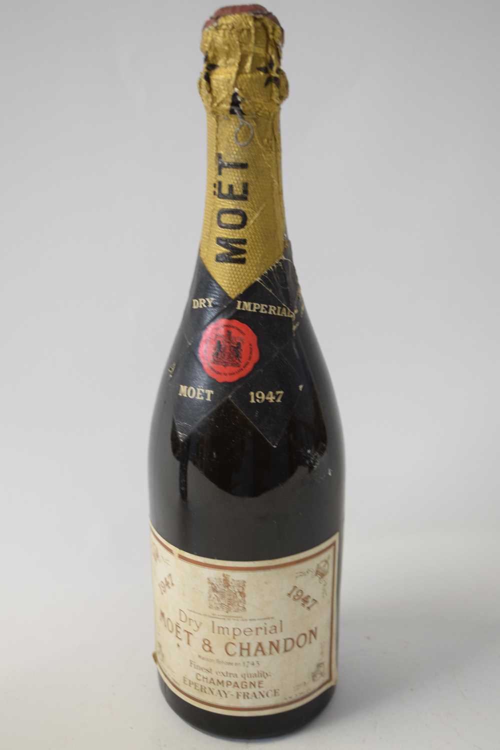 Bottle of Champagne Moet & Chandon 1947 75cl
