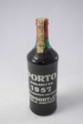 One bottle Porto Colheita 1957 Neipoort & Calda