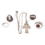 Mixed Lot: 925 stamped glass 'eye' designer ring, a shield shaped signet ring marked '1917