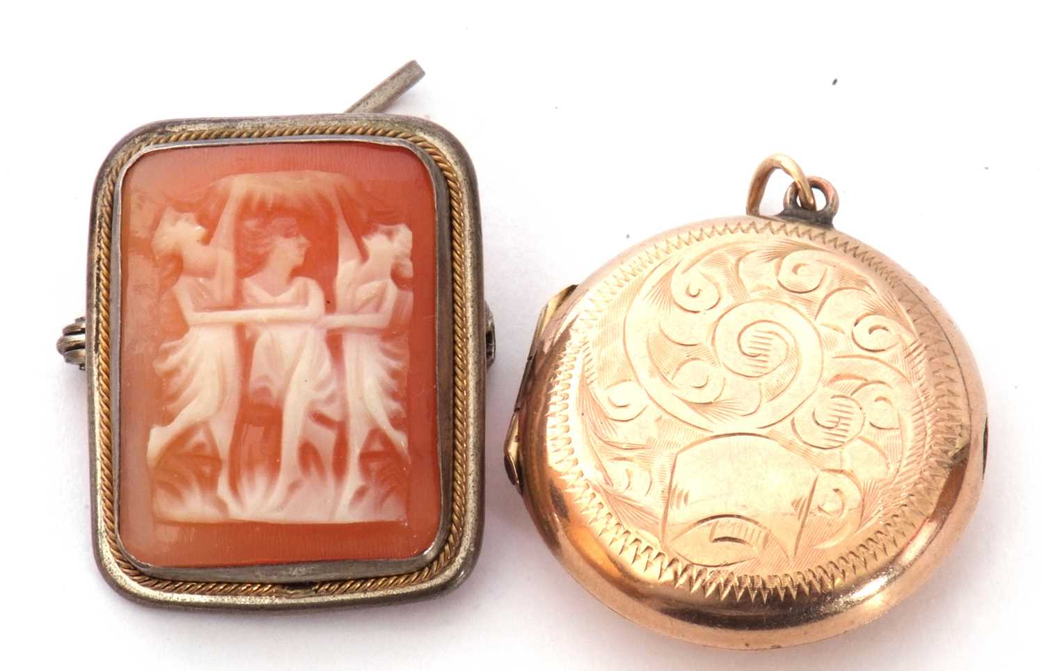 Mixed Lot: vintage round gold plated hinged locket, a white metal framed (800) cameo brooch, The - Image 3 of 8