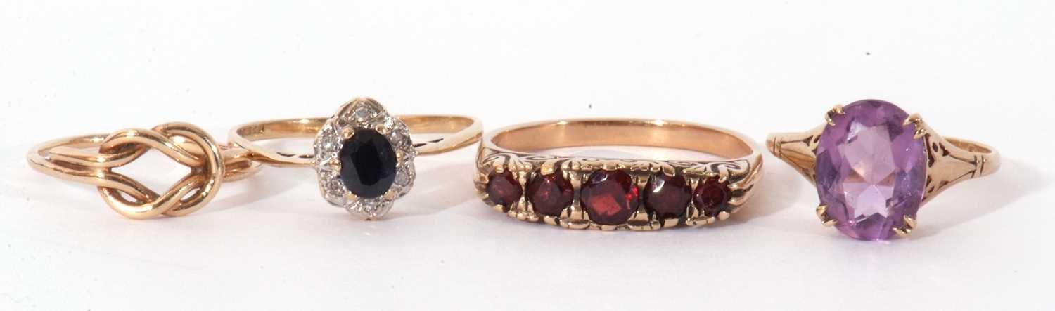 Mixed Lot: yellow metal and five stone graduated garnet ring, a 9ct gold purple stone ring, a 9ct - Image 2 of 14