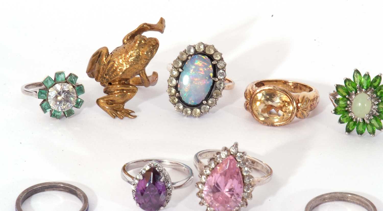 Mixed Lot: three 925 and stone set rings, a gilt metal frog ring, an opal doublet and paste ring, an - Image 3 of 3