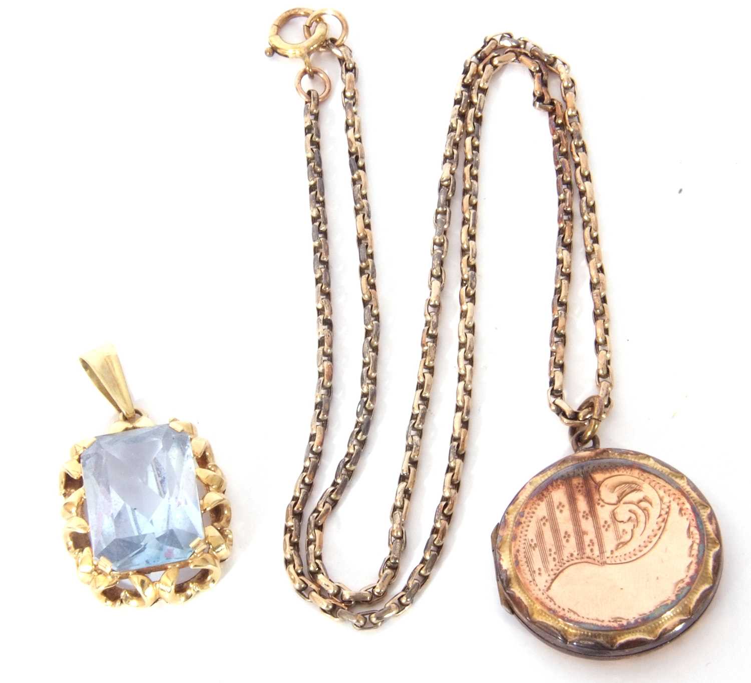 Mixed Lot: modern 575 mid-blue stone pendant, 20 x 12mm, together with an antique gold plated