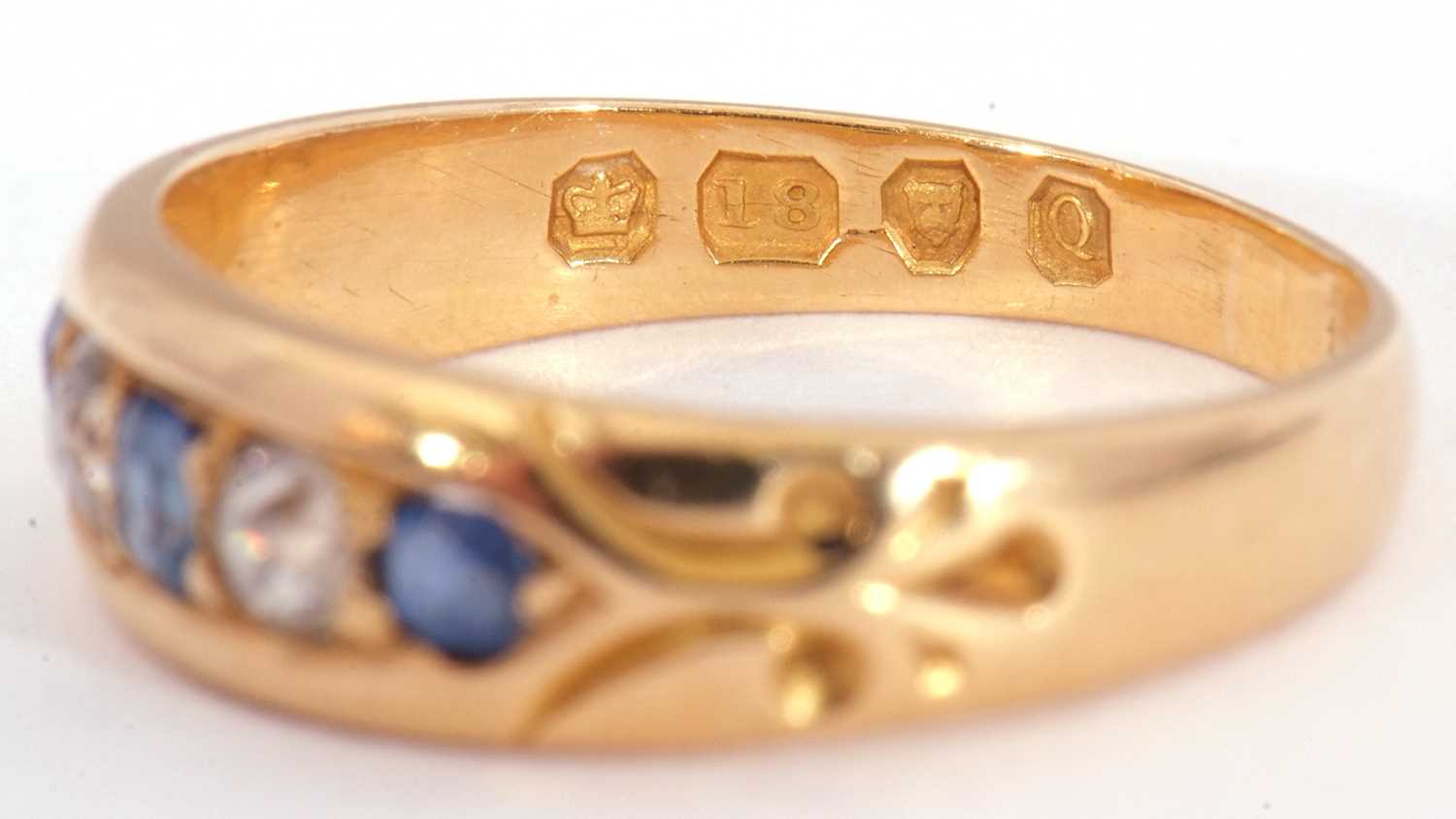 18ct gold sapphire and diamond ring, alternate set with three graduated sapphires and two round - Image 8 of 9