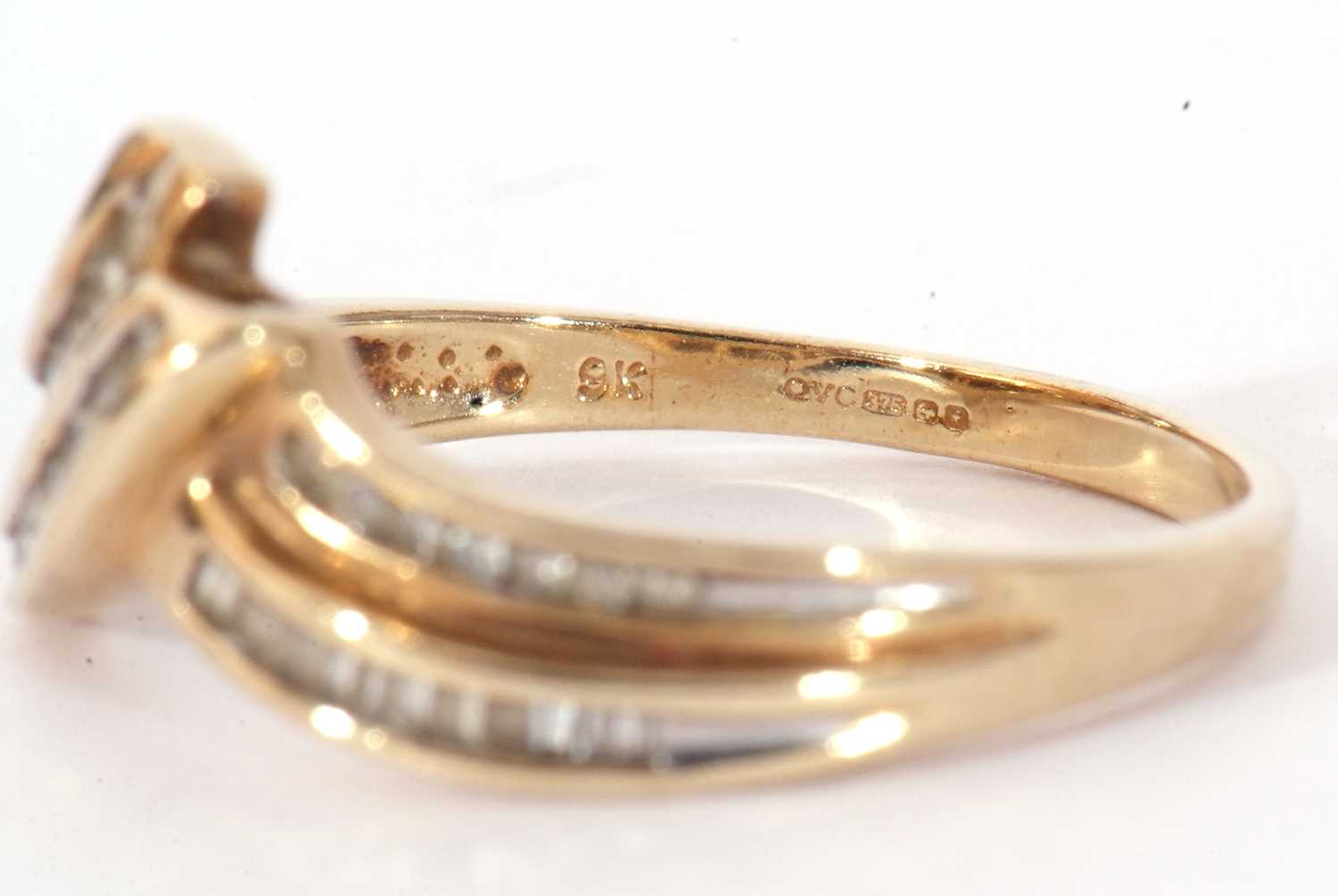 Modern 9ct gold and diamond wishbone design ring, set with small single cut and baguette diamonds, - Image 6 of 9