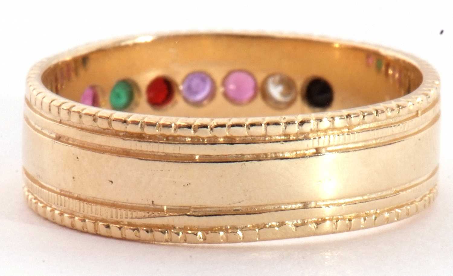 Modern 9ct gold multi-gem set ring featuring seven small gems between a beaded and plain shank, size - Image 4 of 7