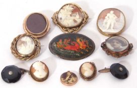 Mixed Lot: five various vintage cameos, two metal framed lockets and an ornate framed photograph