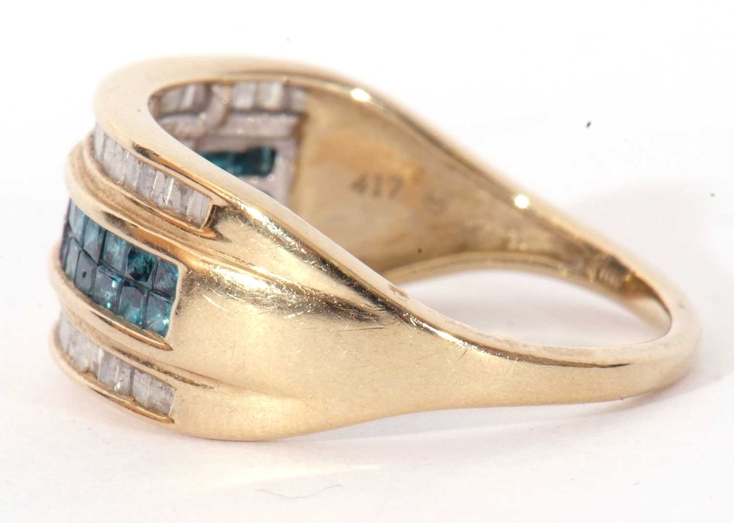 Modern 9ct gold diamond and light blue stone ring, a design with a central pave set blue stone - Image 3 of 10