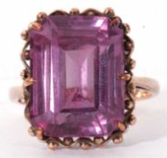 Synthetic spinel dress ring of rectangular cut, 16 x 12mm, colour change from blue to purple, size