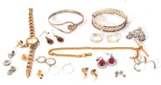 Small quantity of costume jewellery to include bangles, watch chains etc