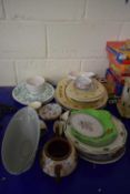 MIXED LOT VARIOUS CERAMICS TO INCLUDE MEAT PLATES