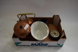 BOX OF MIXED ITEMS TO INCLUDE JELLY MOULDS, COPPER KETTLE ETC