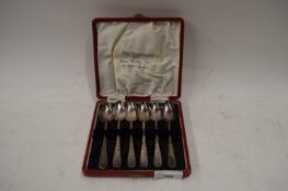 CASED SET OF SIX SILVER PLATED TEA SPOONS