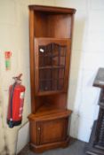 SMALL FLOOR STANDING CORNER CABINET