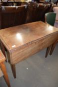 19TH CENTURY MAHOGANY PEMBROKE TABLE, 91CM WIDE