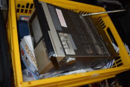 BOX OF MIXED ITEMS TO INCLUDE A JVC VINTAGE PORTABLE TV