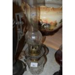 SMALL OIL LAMP WITH CLEAR GLASS FONT