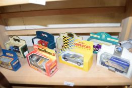 MIXED LOT VARIOUS BOXED TOY VEHICLES TO INCLUDE CORGI MOTORING MEMORIES AND OTHERS