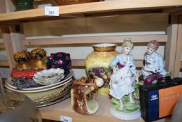 MIXED LOT VARIOUS CERAMICS TO INCLUDE PAIR OF MODERN CONTINENTAL FIGURES