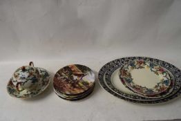 VARIOUS MIXED CERAMICS TO INCLUDE OVAL MEAT PLATE, QUANTITY OF ROYAL CAULDON FLORAL DECORATED